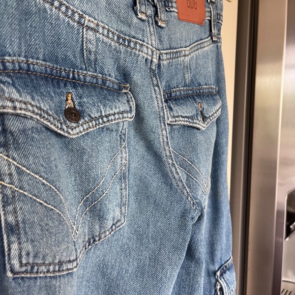 BDG urban outfitter PUDDLE jeans - low rise wide leg cargo, size 24 EUC - Picture 13 of 14